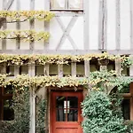 La Maison De Rhodes & 5* Troyes