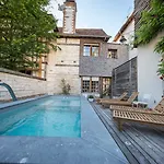 La Maison De Rhodes & Hotel Troyes