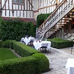 La Maison De Rhodes & 5*