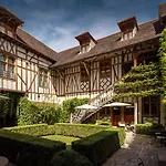 La Maison De Rhodes & Hotel Troyes