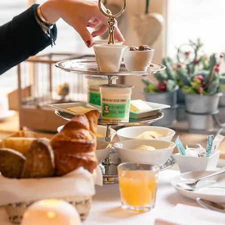 La Maison De Rhodes & Hotel 5*