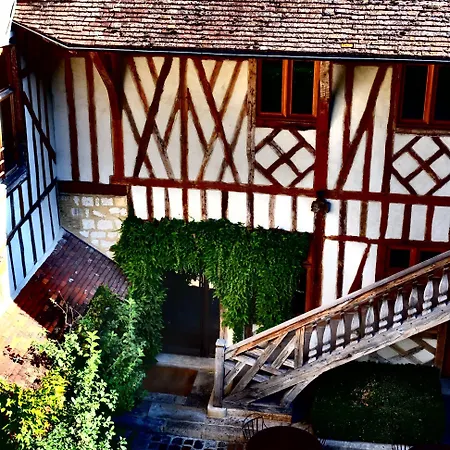 La Maison De Rhodes & Troyes